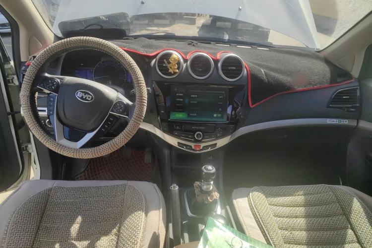 Used BYD S7 2015 1.5T Upgraded Manual Luxury Model
