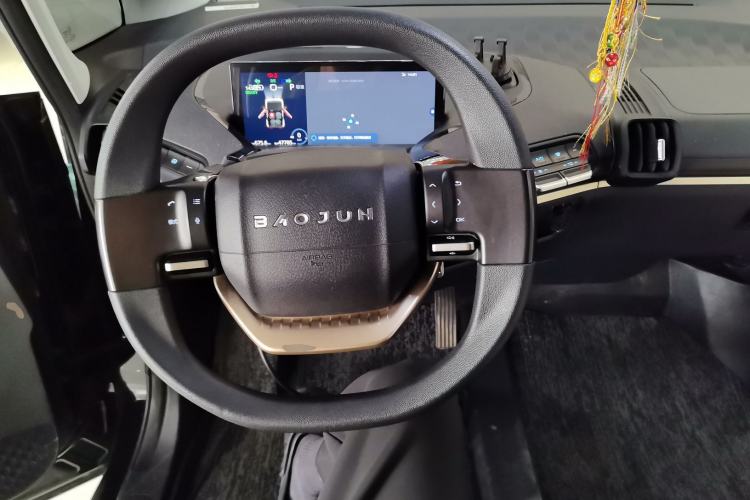 Used Baojun KiWi EV 2022 Designer Lite Edition Ternary Lithium Center Console