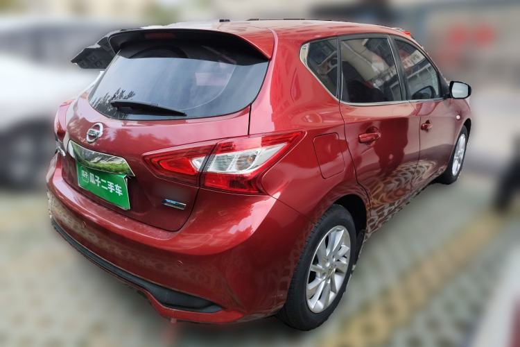 Used Nissan Tiida 2016 1.6L CVT Cool Dynamic Edition
