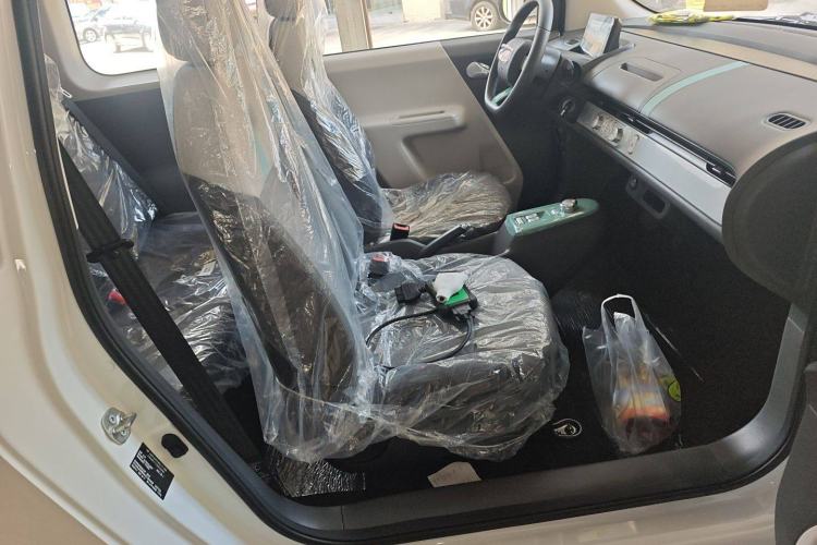 Used Changan Lumin 2025 205km Refreshing Edition
