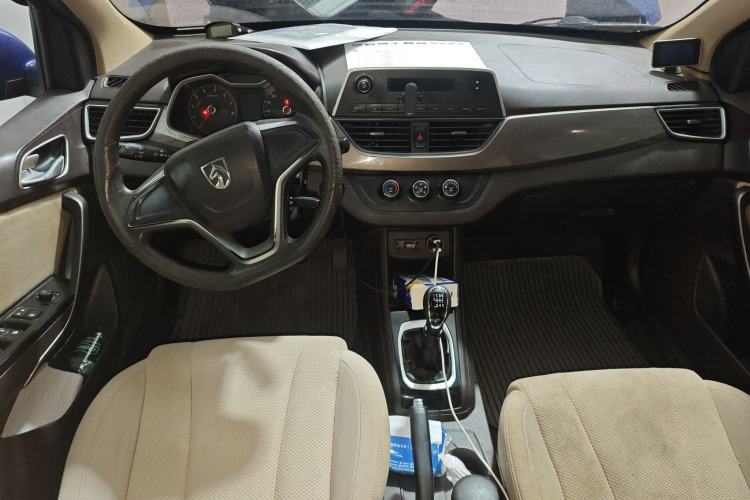 Used Baojun 310W 2017 1.5L Manual Comfort Version China V
