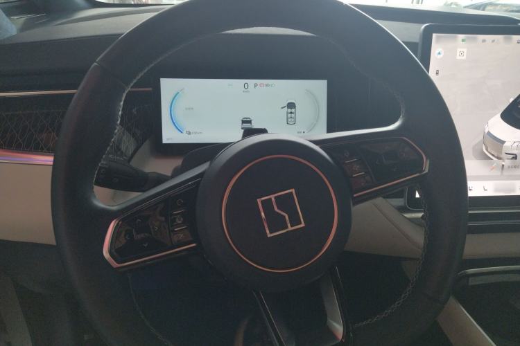 Used Zeekr 009 2022 WE Edition
