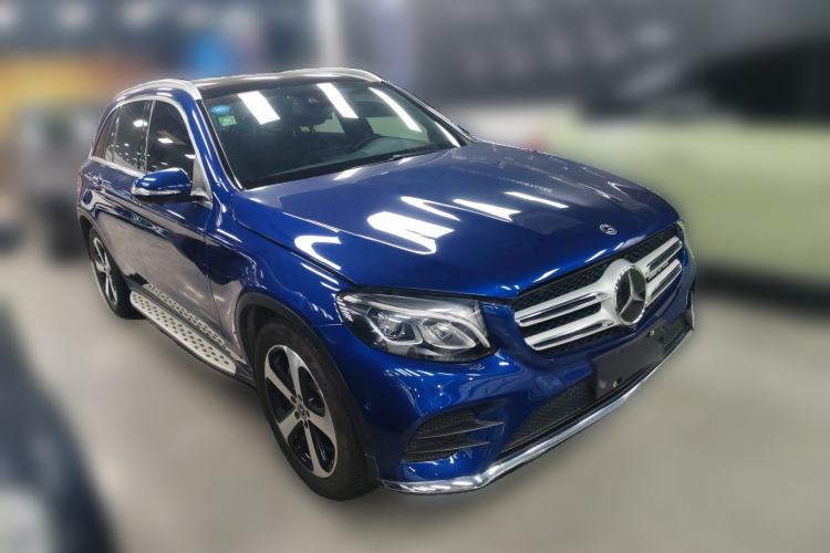 Used Mercedes-Benz GLC 2019 GLC 260 L 4MATIC Dynamic Model Front Right 45 Deg