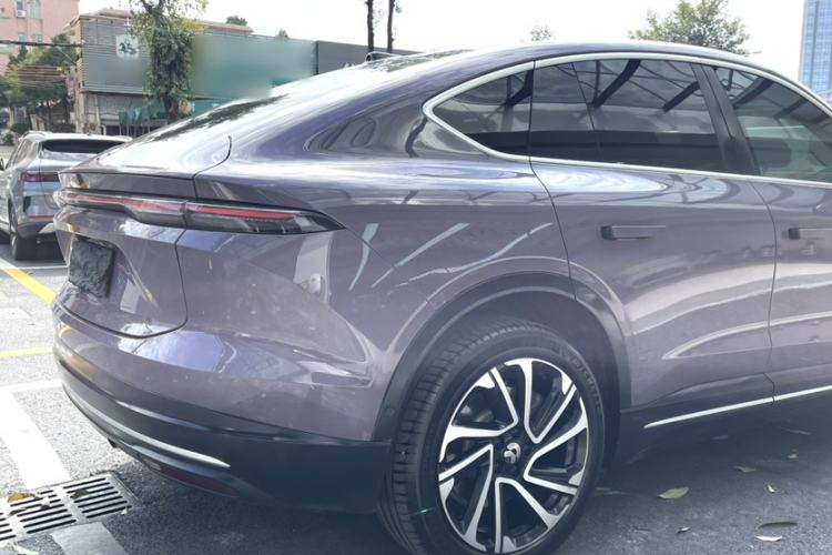 Used Nio EC6 2024 100 kWh
