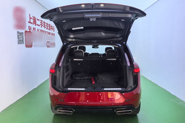 Used Land Rover Range SportNew Energy 2023 P510e Plug-in Hybrid – First Edition Interior 8