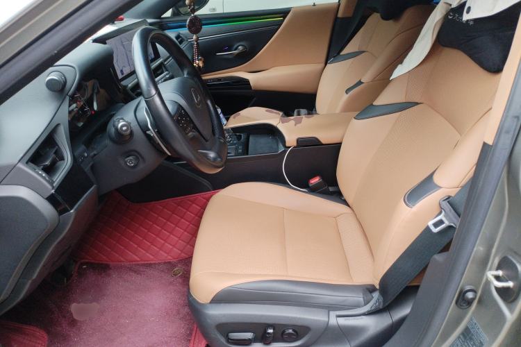 Used Lexus ES 2023 200 Excellence Edition Left Front Seat