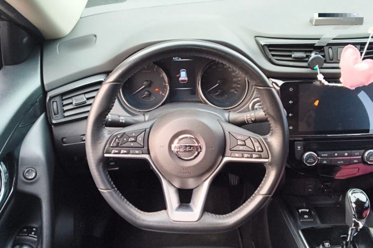 Used Nissan X-Trail 2019 2.5L CVT Smart Connect Luxury Edition 4WD
