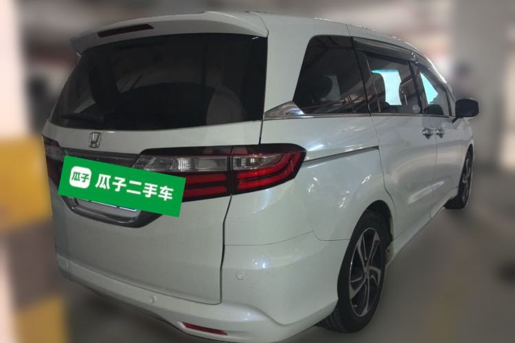 Used Honda Odyssey 2015 Updated Version 2.4L Smart Edition