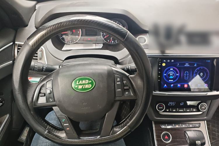 Used Land X7 2015 2.0T Panoramic Prestige Edition