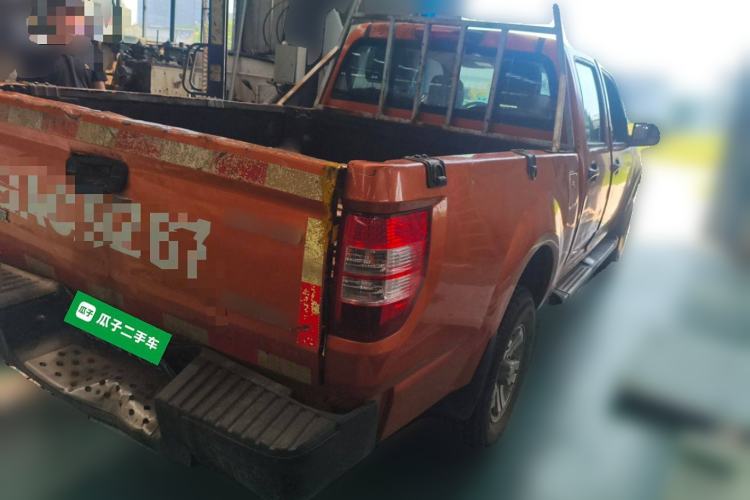 Used Higer Longwei 2015 2.8T Diesel Manual Two-Wheel Drive Big Double Classic Edition JE493
