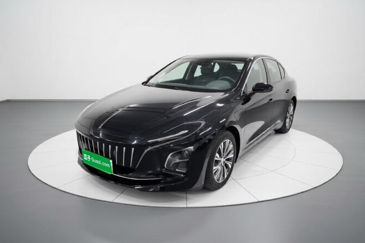 Used Hongqi E-QM5 2022 431 km Charge & Enjoy Edition