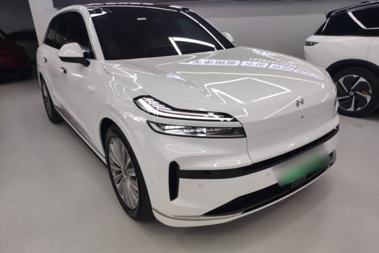 Used ONVO Luxeed L90 2025 Model—Ultra Six-Seater Version