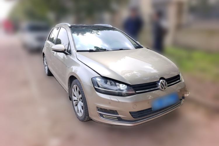 Used Volkswagen Golf 2015 1.4TSI Automatic Flagship Model
