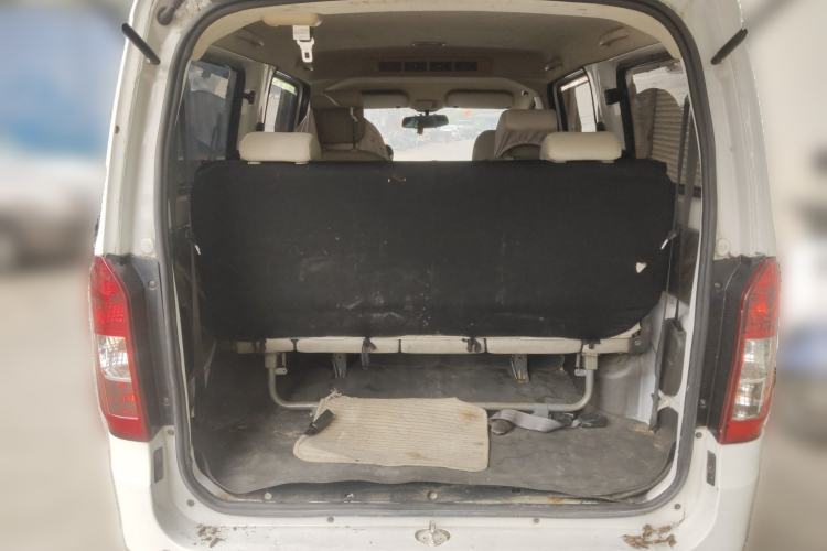 Used Wuling Rongguang V 2016 1.5L Standard Version Trunk