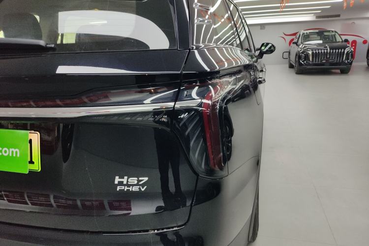 Used Hongqi HS7 PHEV 2024 2.0T PHEV Four-Wheel Drive Flagship Edition 6 Seats Right Rear Taillight