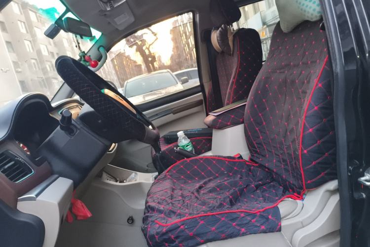 Used FORTHING Lingzhi 2018 M5L 1.6L 7-Seater Luxury Model Left Front Seat