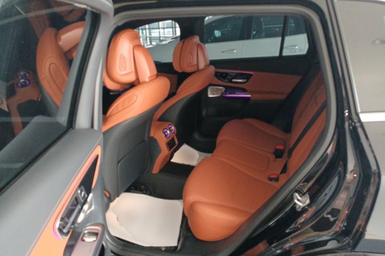 Used Mercedes-Benz GLC 2024 Refreshed GLC 300 L 4MATIC Dynamic Version 5 Seats