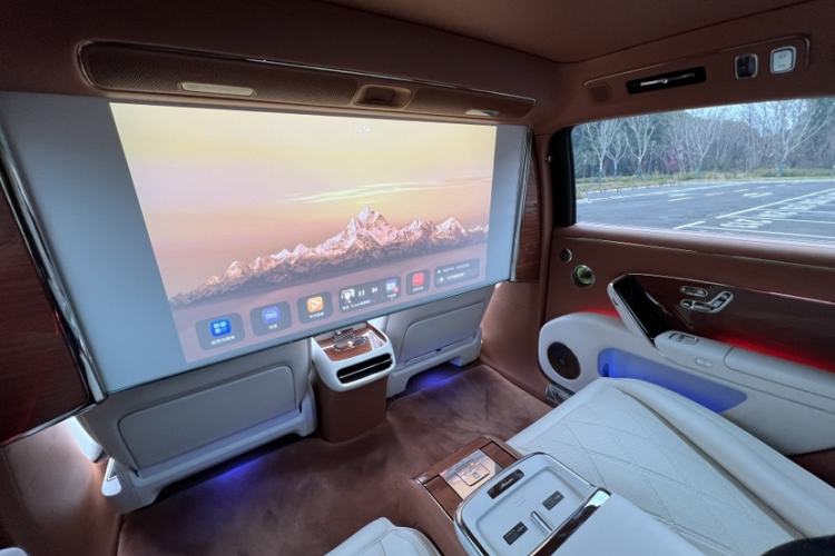 Used Hima S800 2025 Model, Range-Extended Starlight Executive Edition, 4 Seats
