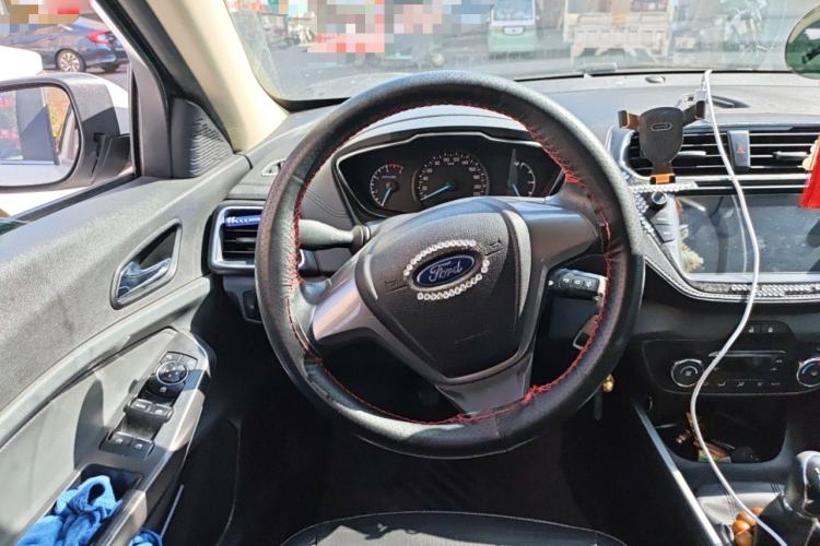 Used Ford Escort 2017 Happy Edition 1.5L Manual Fashion Model
