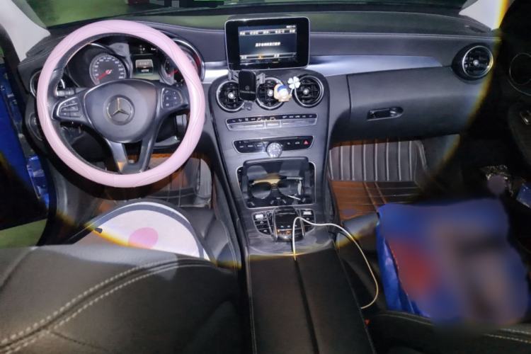 Used Mercedes-Benz C-Class 2017 Facelifted C 180 L Stylish Edition Interior 2