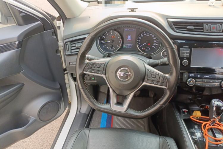 Used Nissan X-Trail 2017 2.5L CVT Luxury Edition 4WD
