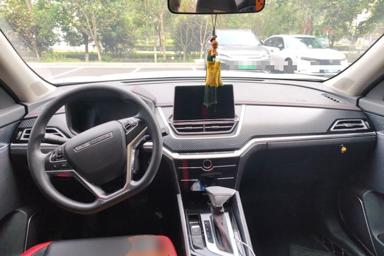 Used Venucia T60 2020 1.6L CVT Smart Drive Version China VI Standard