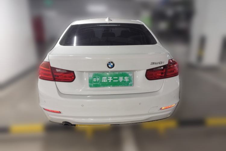 Used BMW 3 Series 2015 320i Fashion Model
