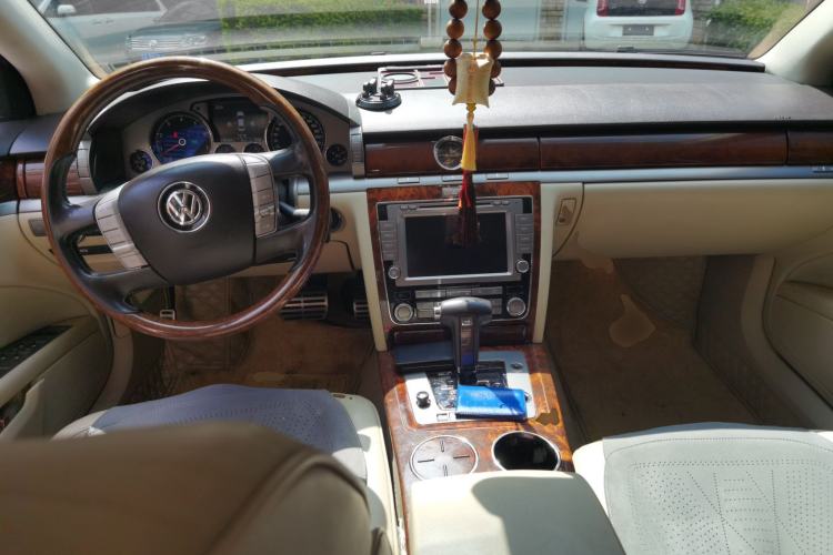 Used Volkswagen Phaeton 