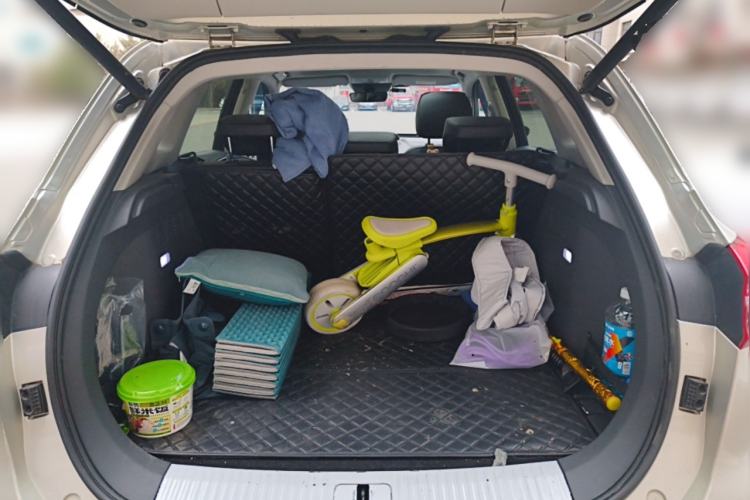 Used Hongqi HS5 2019 2.0T Smart Connect Flagship All-Wheel-Drive Version Trunk