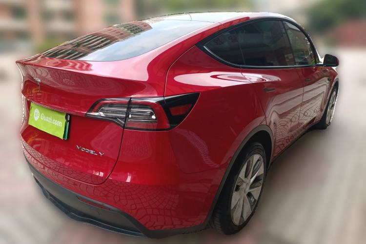 Used Tesla Model Y 2022 Long-Range All-Wheel-Drive Version
