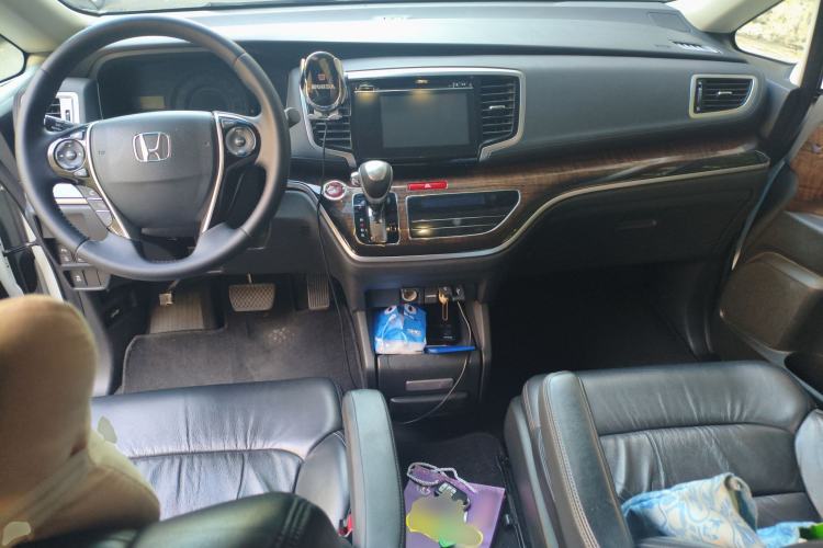 Used Honda Odyssey 2015 2.4L Smart Edition
