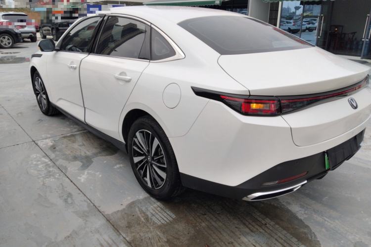 Used Changan Eado PHEV 2025 Smart New Blue Whale 145KM Battleship Edition