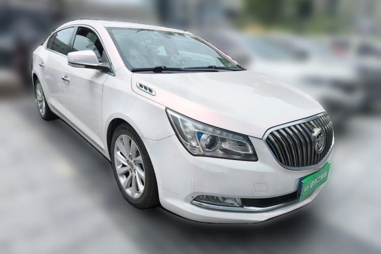 Used Buick LaCrosse 2013 2.0T SIDI Elite Tech Version Front Right 45 Deg