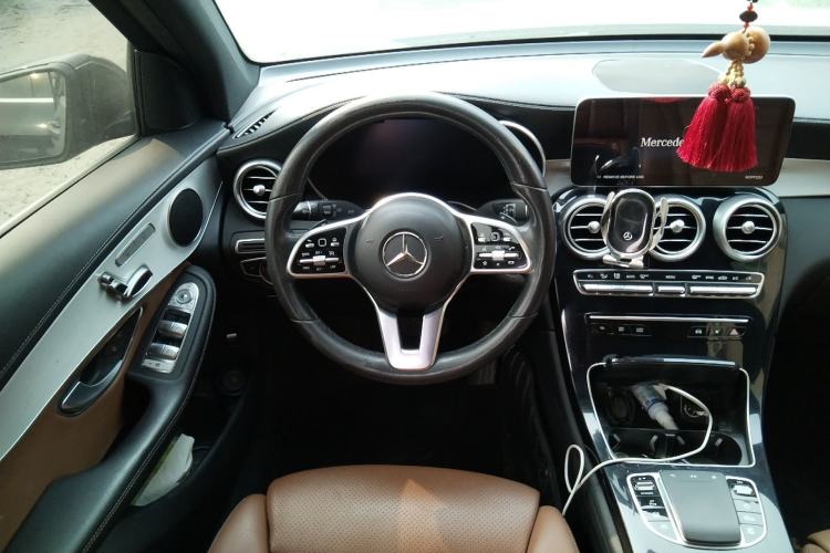 Used Mercedes-Benz GLC 2022 Facelifted GLC 260 L 4MATIC Dynamic Edition Steering Wheel