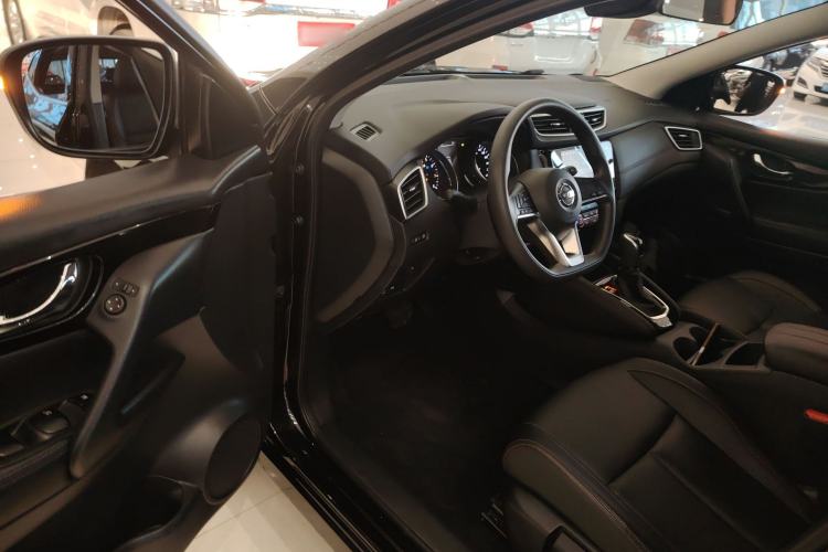 Used Nissan Qashqai 2022 2.0L CVT XV Smart Enjoyment Version
