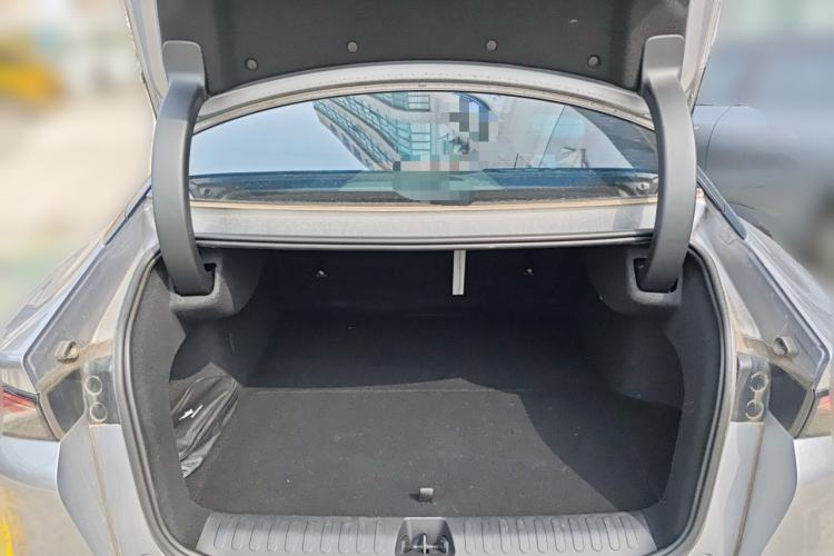 Used ARCFOX Alpha S5 2024 560MAX 185kW Trunk