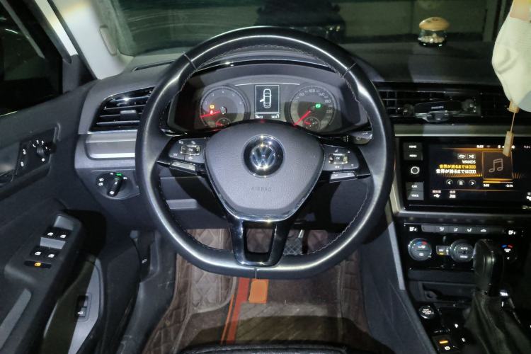 Used Volkswagen Lamando 2019 280TSI DSG Comfort Edition China VI standard