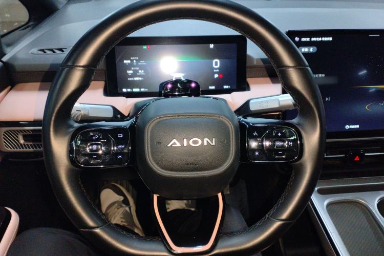 Used AION Y 2022 Plus 70 Tech Edition
