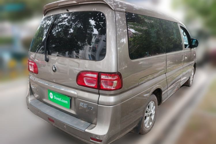 Used FORTHING Lingzhi 2022 Striving Version M5L 1.6L Luxury 7-Seater
