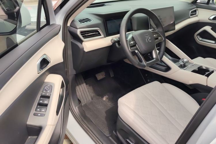 Used BYD Yuan UP 2024 401KM Beyond Edition Driver Seat