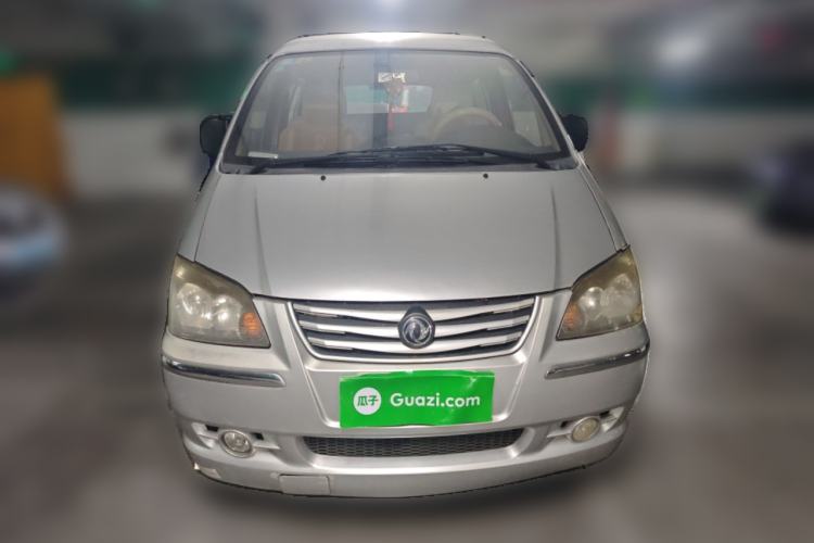 Used FORTHING Lingzhi 2013 M3 1.6L 7-seat Standard Model
