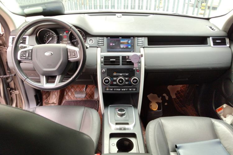 Used Land Rover Discovery Sport 2017 2.0T SE