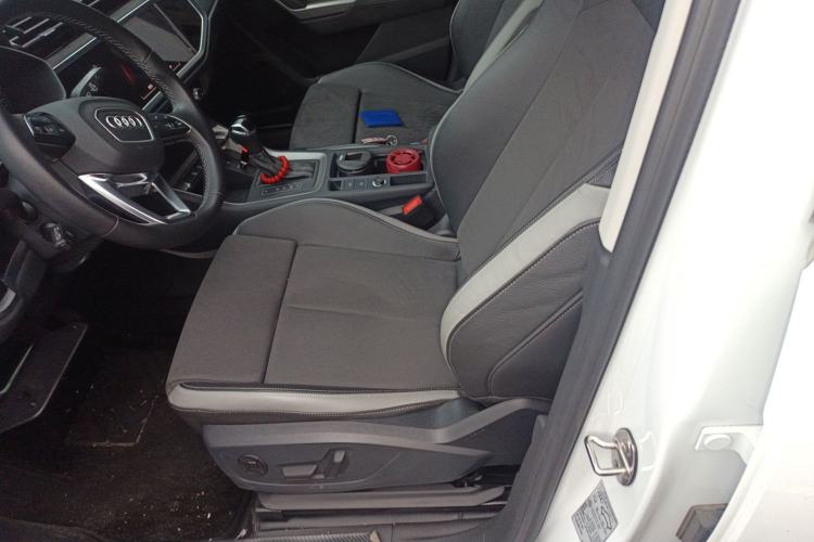 Used Audi Q3 2022 35 TFSI Progressive Dynamic Edition Left Front Seat