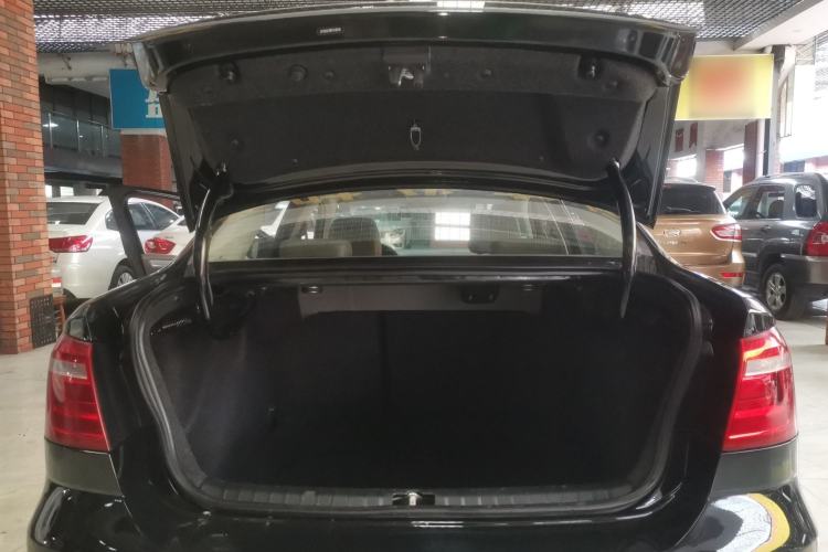 Used Volkswagen Bora 2015 Value Edition 1.6L Automatic Comfort Version