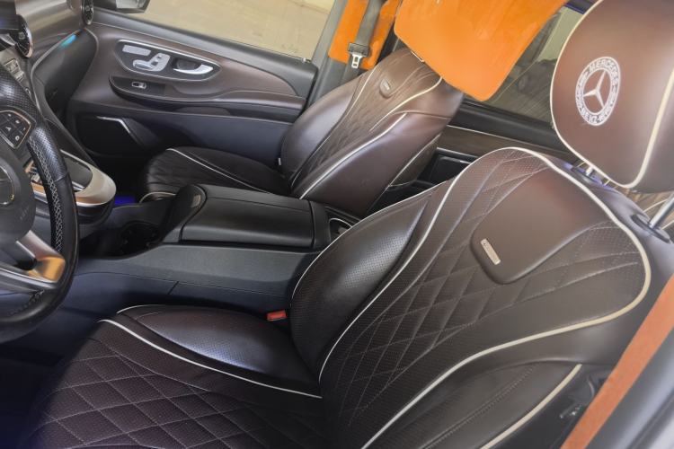 Used Mercedes-Benz V-Class 2021 V 260 Avantgarde Edition
