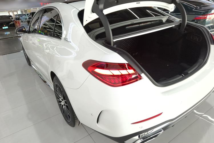 Used Mercedes-Benz C-Class 2025 Facelift C 260 L Sport Edition
