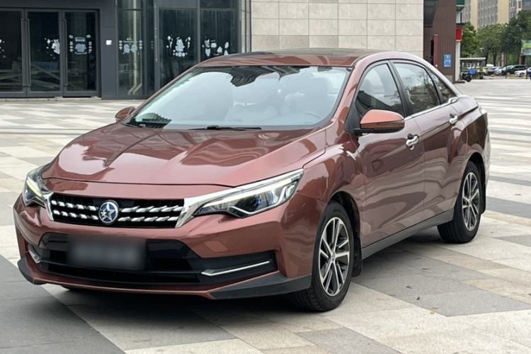 Used Venucia D60 2018 1.6L CVT Smart Connect Elite Edition