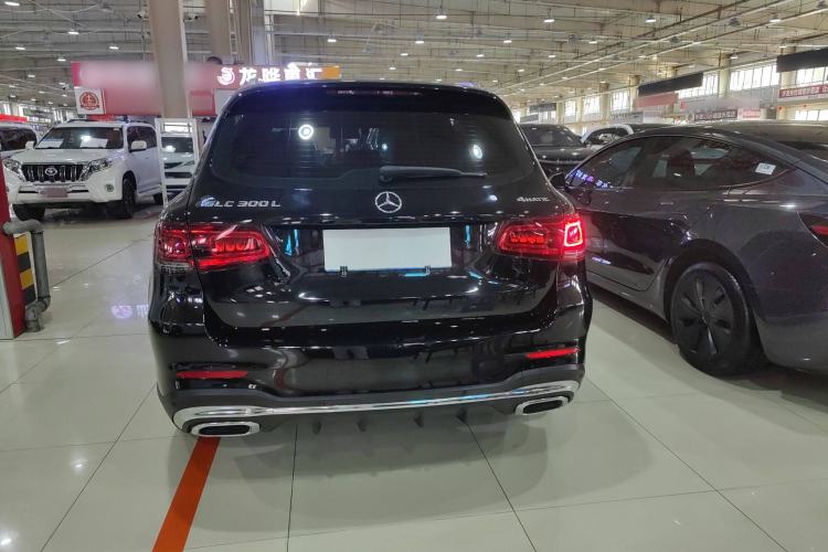 Used Mercedes-Benz GLC 2020 Facelift GLC 300 L 4MATIC Dynamic Edition
