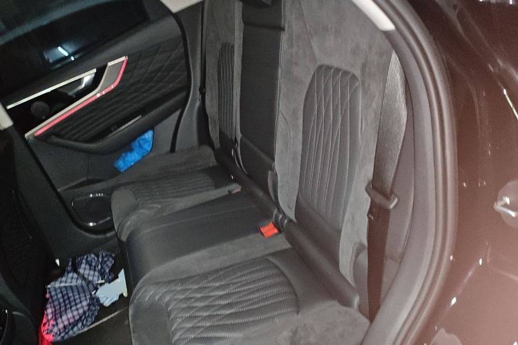 Used Hongqi HS5 2022 Revised Version 2.0T Smart Connect Flagship Edition
