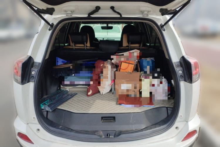 Used Toyota RAV4 2016 2.0L CVT Two-Wheel Drive Smart Edition China V Standard
